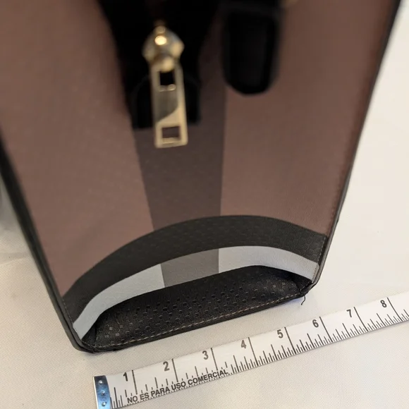 Elegant Black and Tan Women's Satchel - Picture 8 of 10